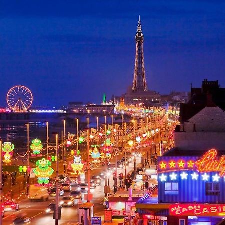Blackpool Sleepover Apartment 1 Free Parking Sleeps 6 المظهر الخارجي الصورة