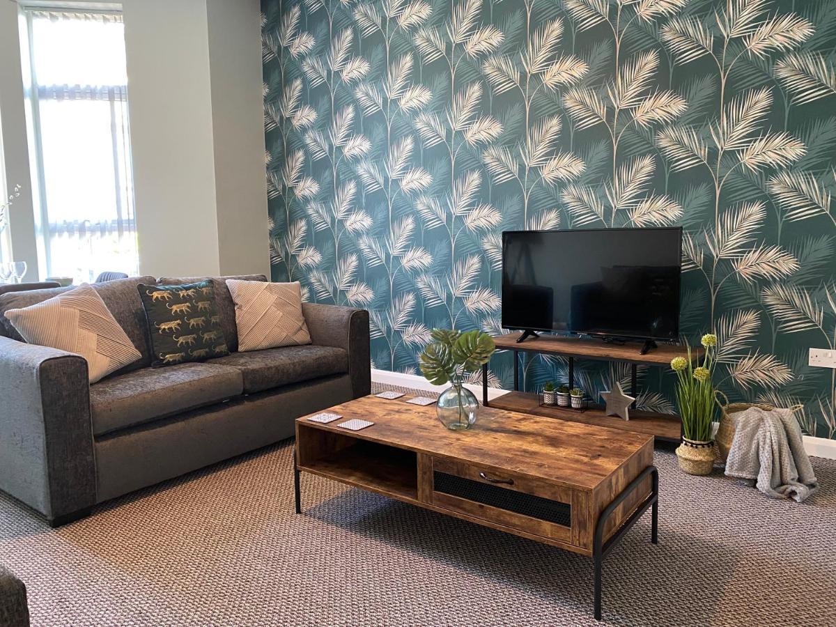 Blackpool Sleepover Apartment 1 Free Parking Sleeps 6 المظهر الخارجي الصورة