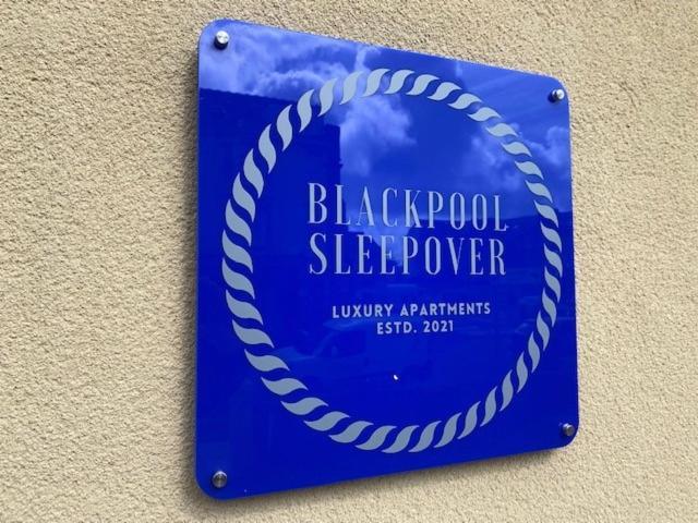 Blackpool Sleepover Apartment 1 Free Parking Sleeps 6 المظهر الخارجي الصورة